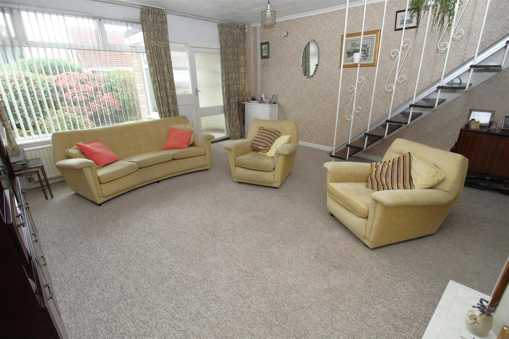 Property Details Estate Agents, Aintree, Liverpool Grosvenor Waterford Estate Agents Ltd